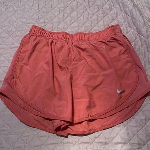 Nike shorts size medium